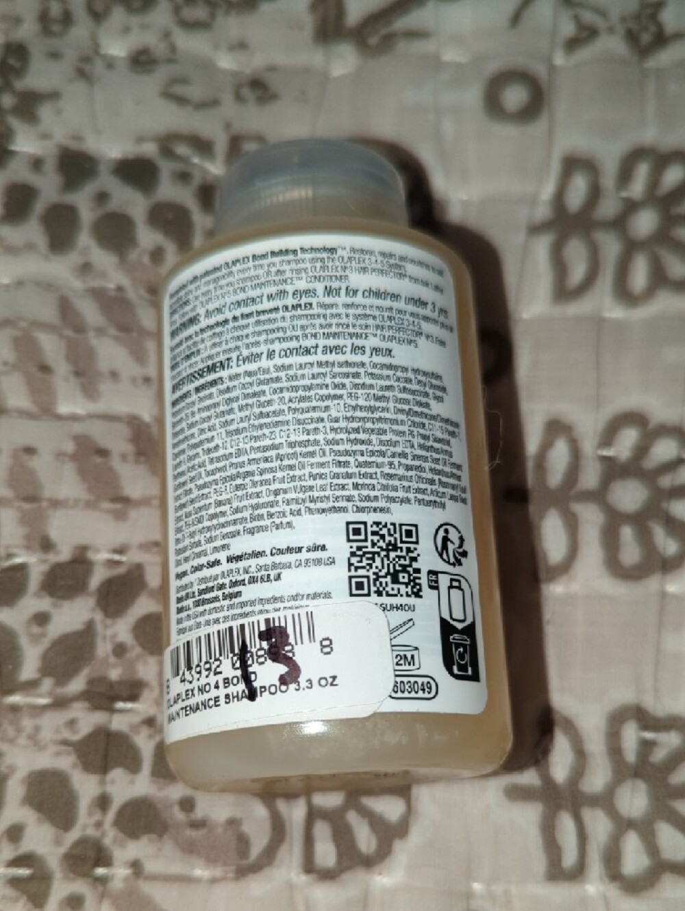 OLAPLEX No.4 Bond Maintenance Shampoo - White and Clear Bottle - Picture 2 of 2